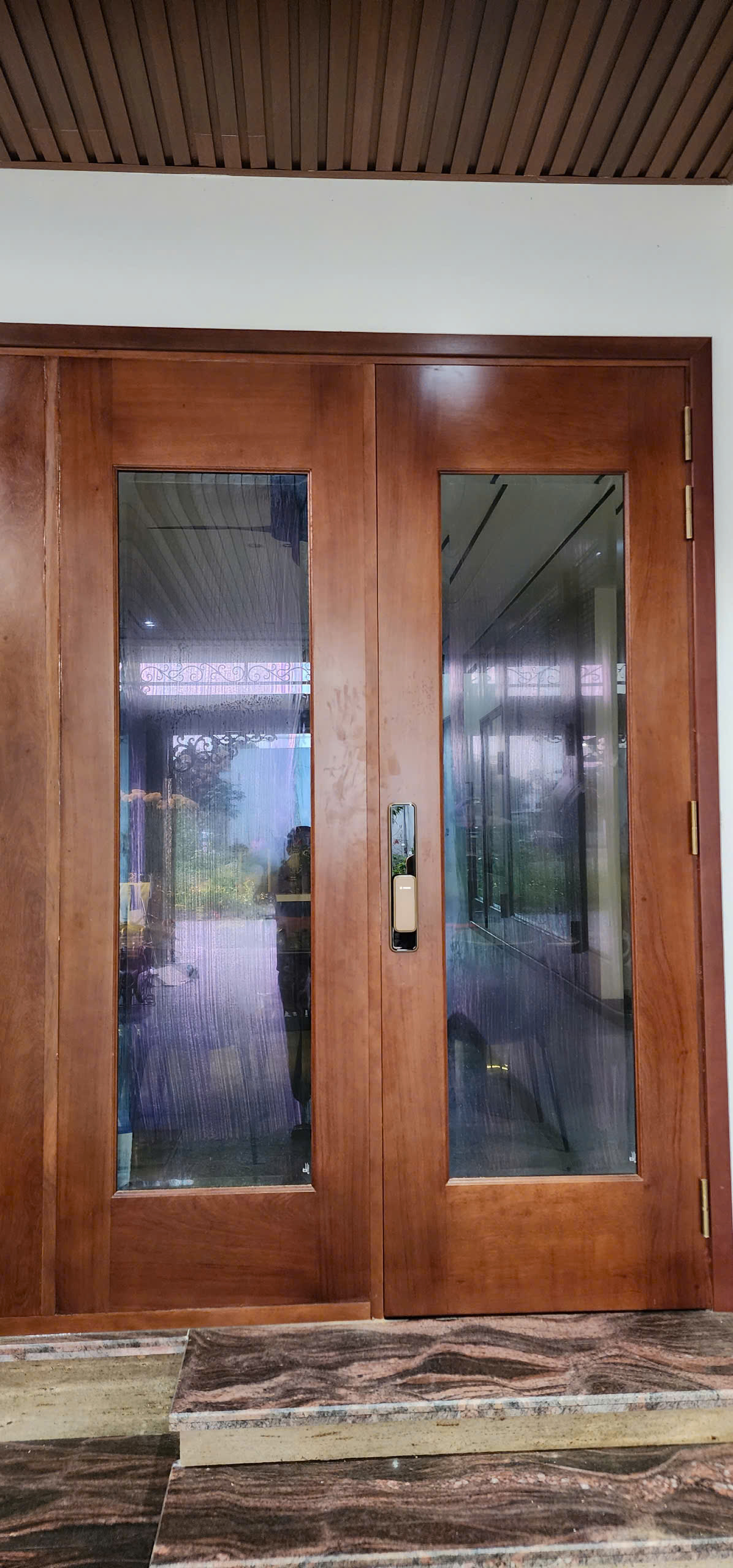 Khoa van tay Bosch EL600